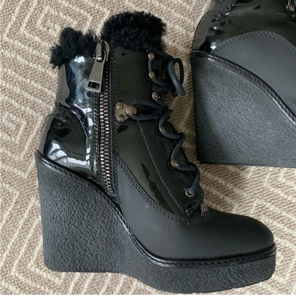 Moncler shearling patent leather wedge boots ankle black patent 36 6 fur snow - Picture 2 of 4